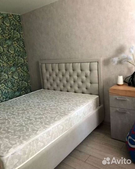 Дизайнерская кровать