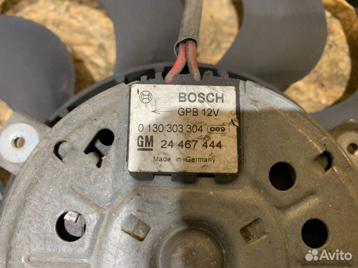 Вентилятор охлаждения Opel Astra H 2006 0130303304