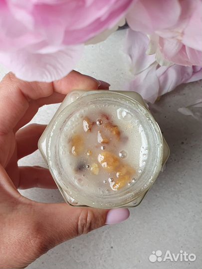 Белый мед (липа/клевер) с орешками и сухофруктами