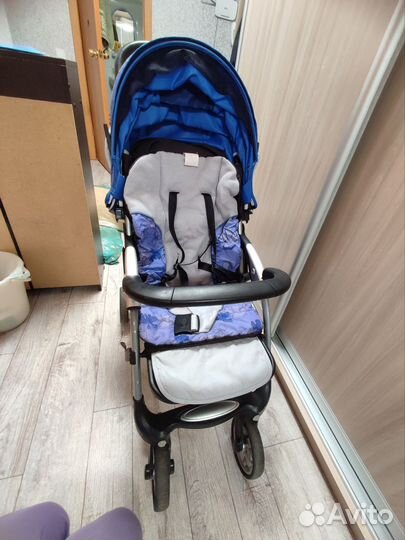 Коляска прогулочная складная