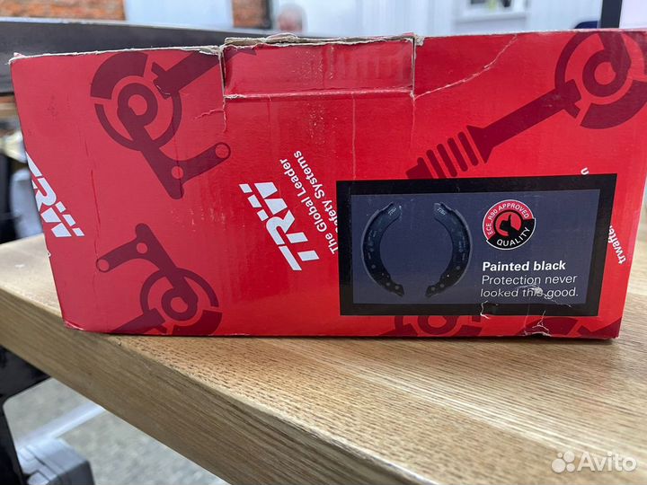 Тормозные колодки задние на volkswagen polo