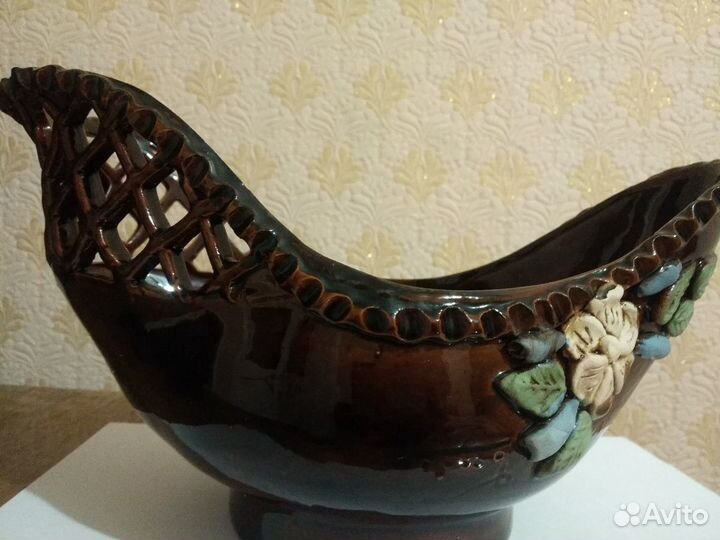 Конфетница (фруктовница)