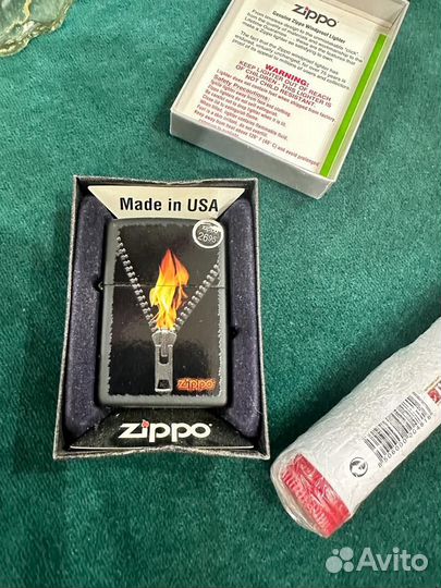 Зажигалка zippo оригинал