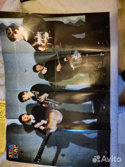 Журнал с постерами с группой the Beatles 1997