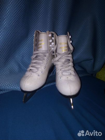Фигурные коньки Graf Montana Gold