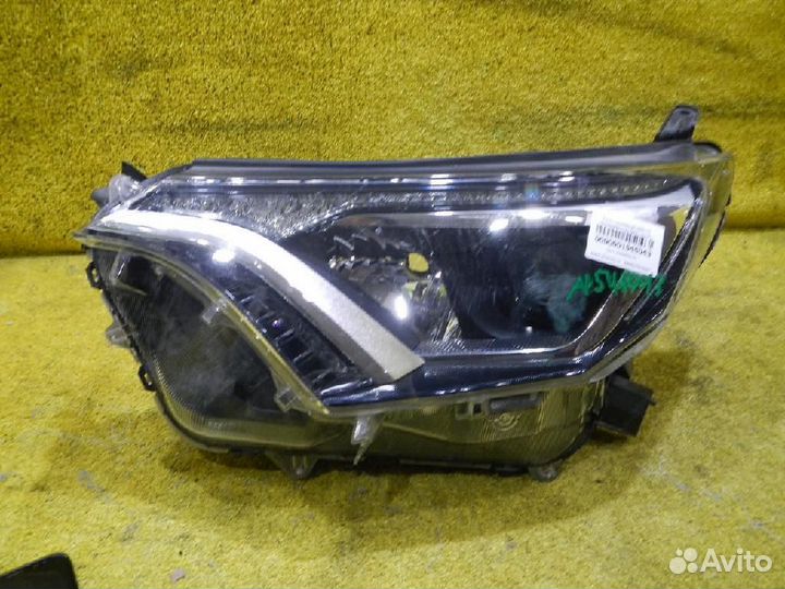 Фара левая Toyota RAV4
