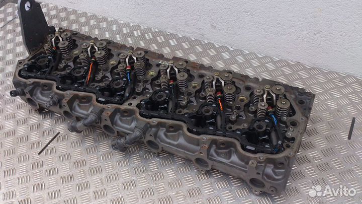 Головка блока цилиндров / гбц 1904700 DAF XF 106