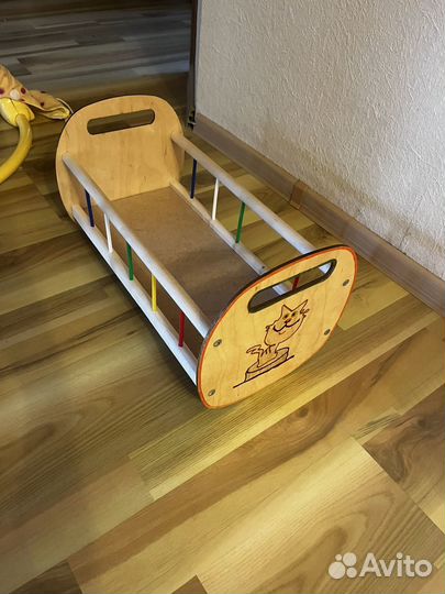 Кровать-качалка для кукол