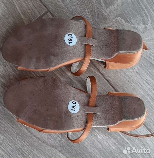 Купальник детский 122, туфли для бальных танцев 19