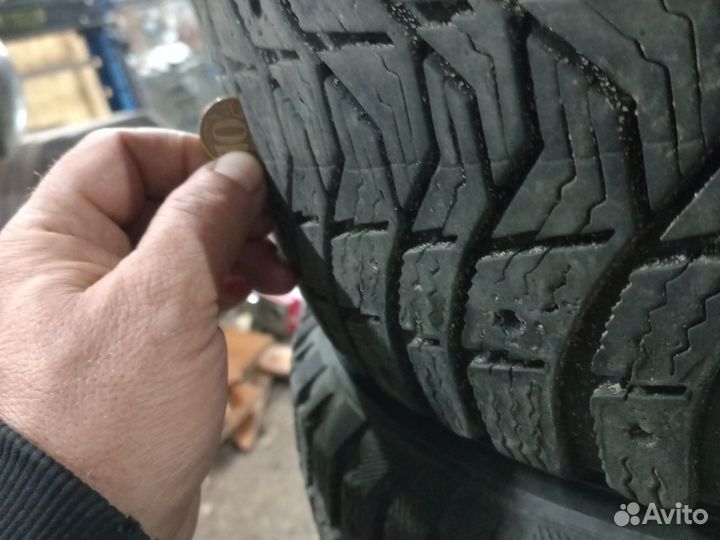 Michelin X-Ice North 3 205/55 R16