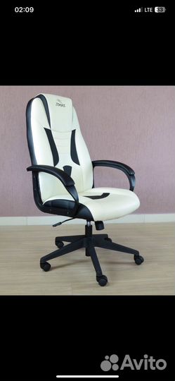 Игровое кресло zombie новое