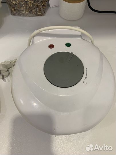 Электрическая вафельница