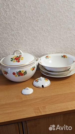 Супница СССР зик и 3 тарелки