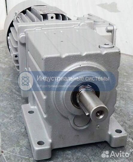 Передача Lenze GST04-2mvbr071C32 + Двигатель mdema