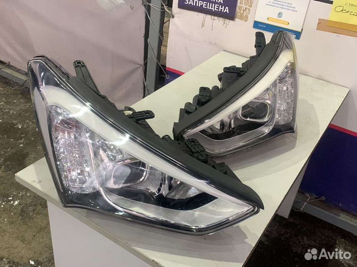 Фара Hyundai Santa Fe 3 ксенон