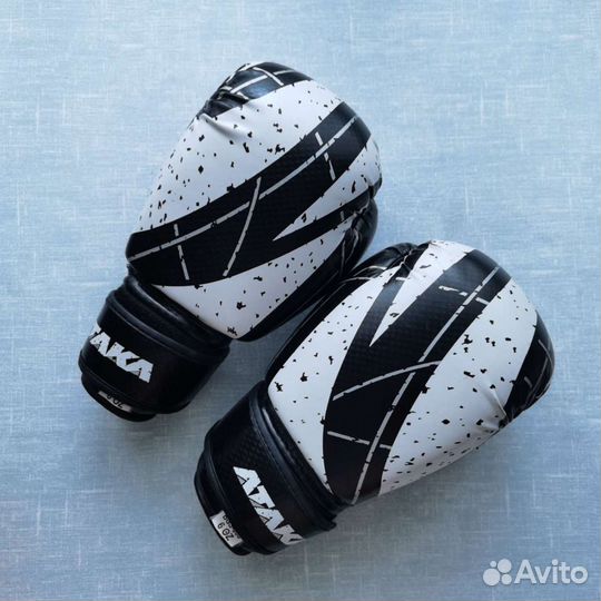 Боксерские перчатки детские 6 унций