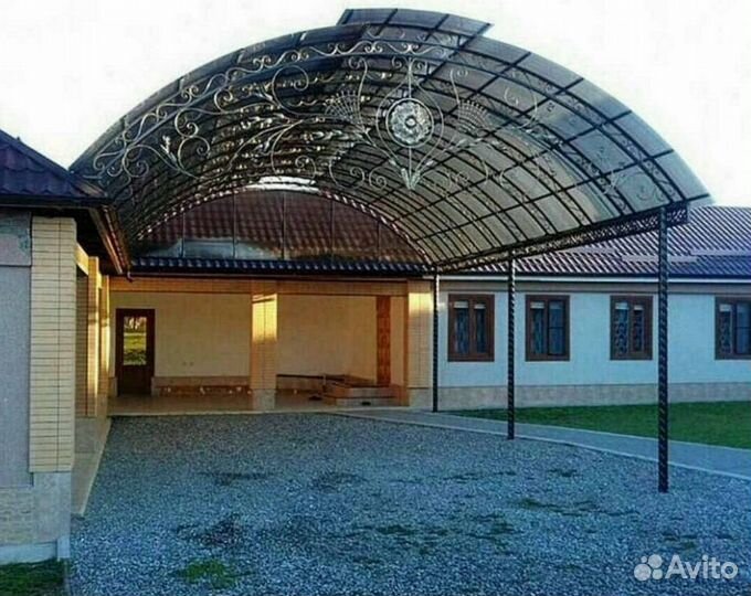 Навесы из поликарбоната под заказ