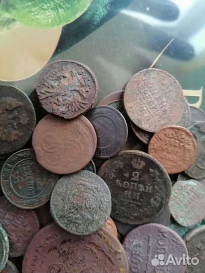 100 старинных медных монет. Лот 1