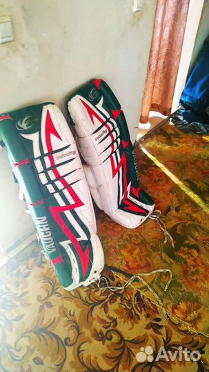 Щитки вратаря Vaughn 7500