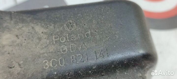 Крепление крыла переднее левое Volkswagen Passat