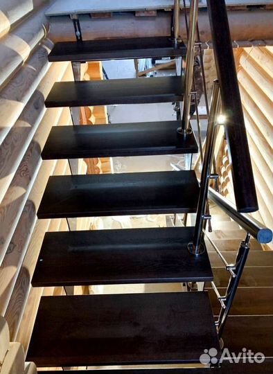 Г-образная лестница