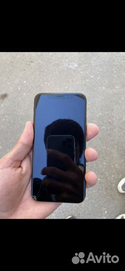 iPhone X, 64 ГБ