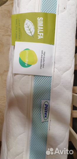 Детская кроватка с маятником Алита и матрасом