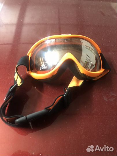 Горнолыжные очки, перчатки