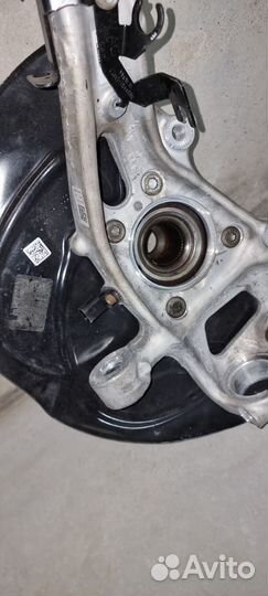 Поворотный кулак Audi Q8 Q7 2019 передний правый