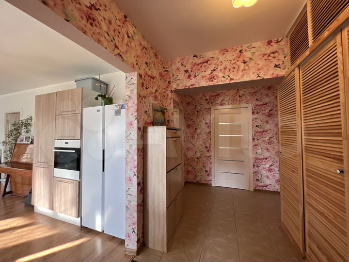 Коттедж 140 м² на участке 14 сот.