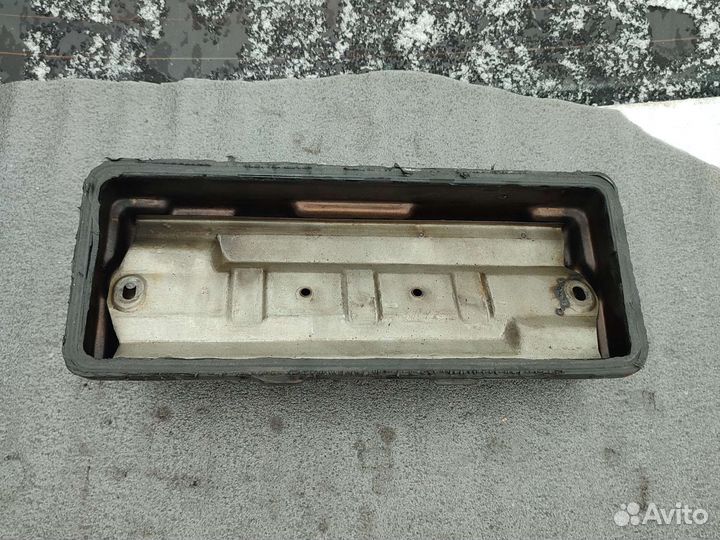 Пежо 206 клапанная крышка