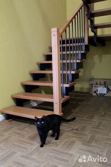 Лестница на второй этаж под ключ