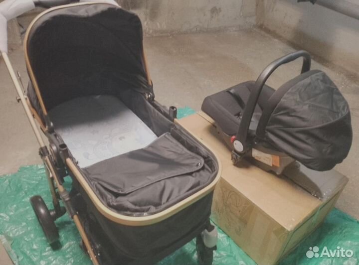 Современная детская коляска 3 в 1