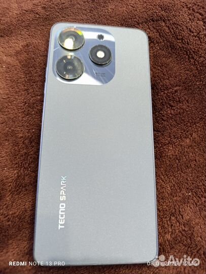 TECNO Spark 10 Pro, 4/128 ГБ