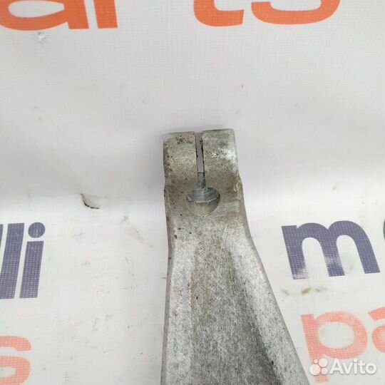 Кулак поворотный передний правый Bmw 520D G30 2019