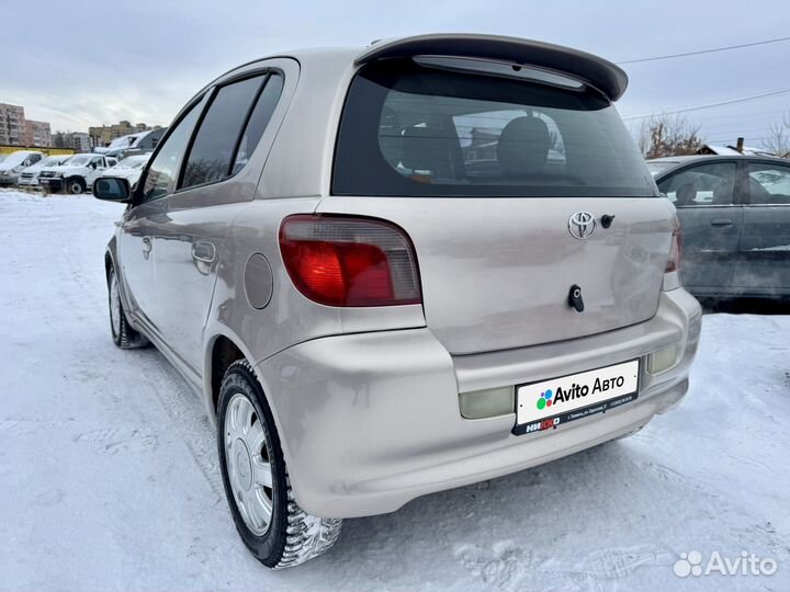 Toyota Vitz 1.3 AT, 2001, 216 750 км