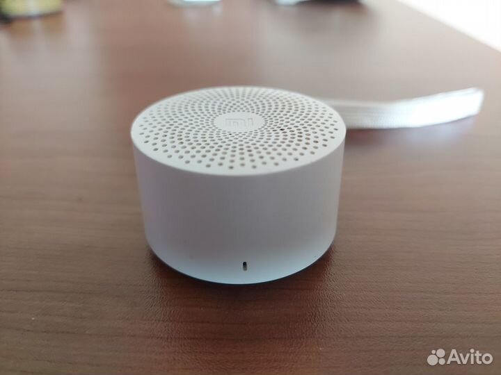 Колонка Xiaomi Mi Compact Bluetooth Speaker 2