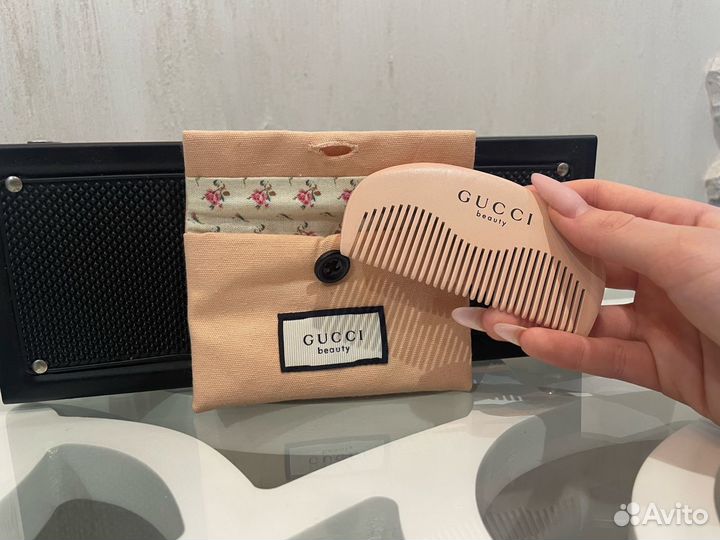 Гребень Gucci
