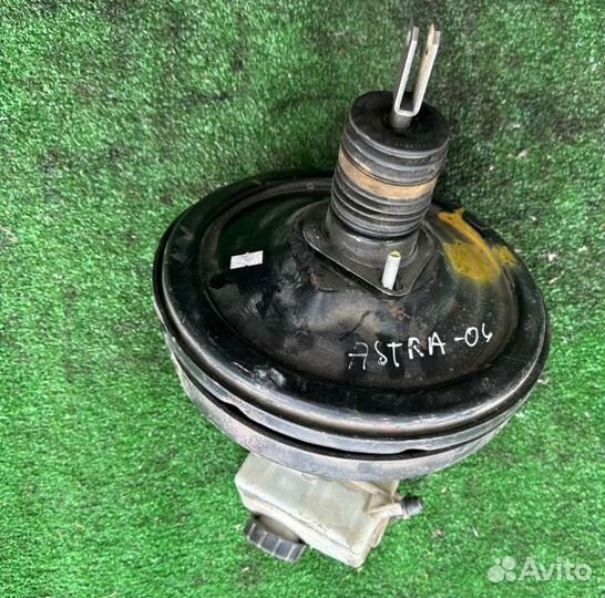 Вакуумный усилитель тормозов Opel Zafira 2006