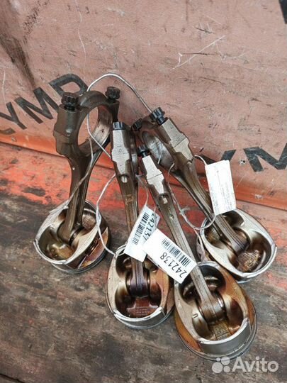 Поршень Toyota Ipsum ACM21 2AZ-FE