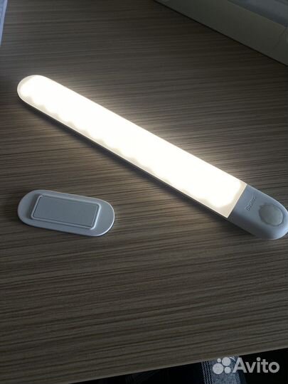 Светильник с датчиком движения Baseus