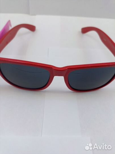 Солнцезащитные очки