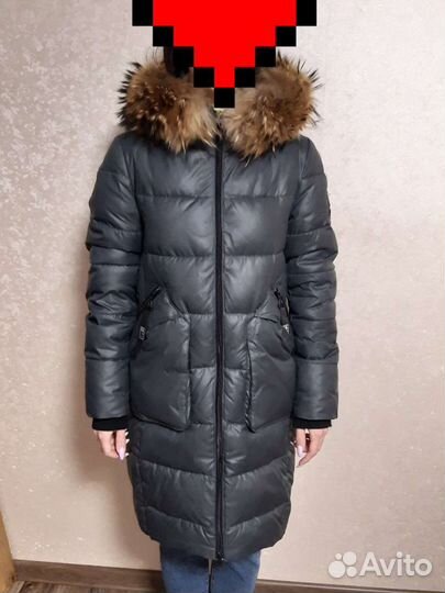 Пуховик женский