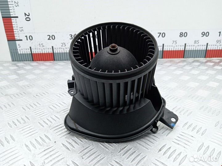 Моторчик для Opel Corsa D