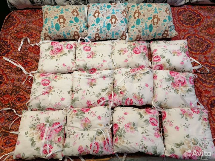 Бортики- подушками в кроватку