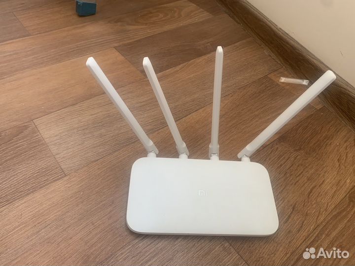 Wi-Fi роутер Xiaomi Mi Router 4C