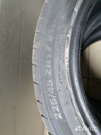 Kumho Ecsta PS71 EV 225/45 R17