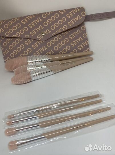 Кисти для макияжа