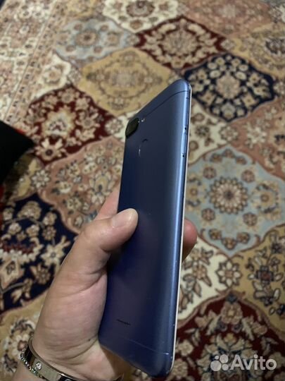 Xiaomi Redmi 6, 3/32 ГБ