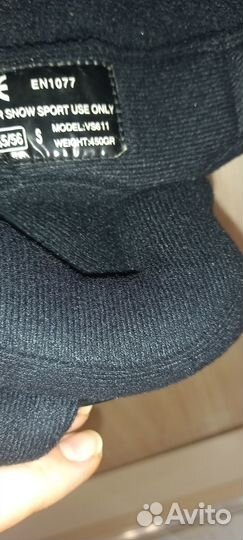 Горные лыжи, ботинки, шлем, палки